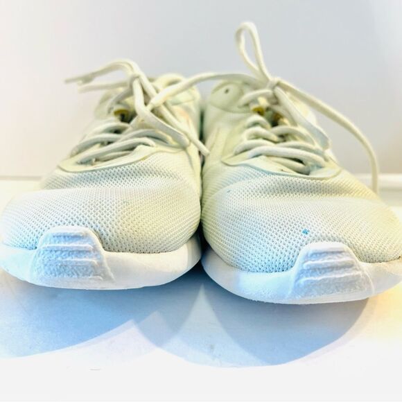 Nike Air Max Motion LW Women’s 8.5 Mint Green White Running Training Sneakers - Picture 6 of 10